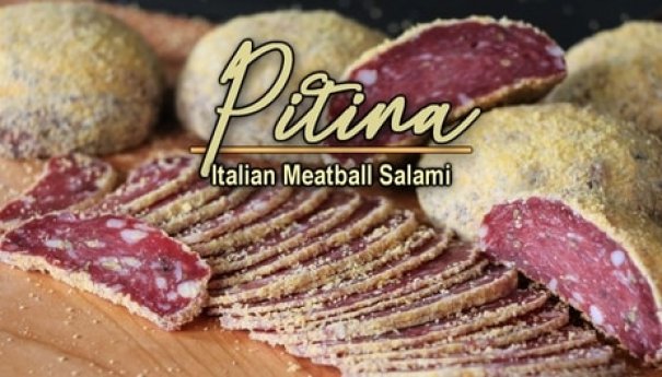 Pitina. En fantastisk italiensk salami med ursprung i Dolomit -dalarna i Tramonti di Sopra, Tramonti di Sotto och floden Cellina, i nordöstra italienska provinsen Pordenone i Friuli. Detta torra saltade kött är inte din typiska salami. Det är faktiskt mer som en köttbulle än en salami.  Pitina var en salami som föddes av nödvändighet, främst för att bevara vilt och eftersom det var mycket lite utrustning som behövdes för att göra pitina, blev denna charkuteri allmänt tillgänglig för de flesta hem.