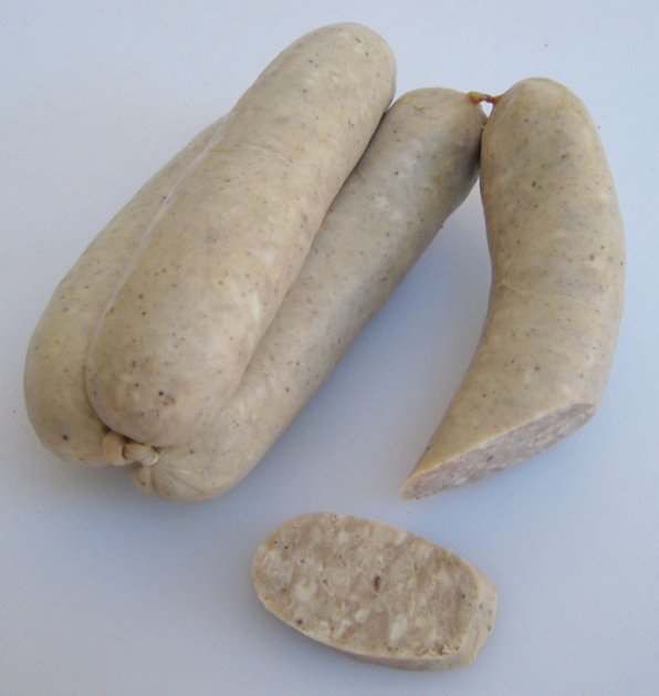 Bratwurst, en tysk korv, var redan känd på 1300-talet. Den kan tillverkas av fläsk och nötkött, men de flesta bratwurstar tillverkas av fläsk och kalvkött. Beroende på vilken region korven tillverkats i och vilken kryddblandning som tillsatts finns det bratwurstar med många olika namn, till exempel: Thuringer Bratwurst, Nurnberger Bratwurst, Rheinishe Bratwurst och många andra. Korven steks i fett eller grillas innan den serveras. Namnet bratwurst kommer från det gamla tyska ordet ”brät” (som beskriver den finmalda fyllningen), och den ursprungliga stavningen var faktiskt ”Brätwurst”. Med åren, när korven blev populär över hela världen, försvann prickarna ovanför bokstaven ”a”.