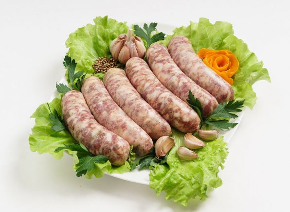 En mycket lättlagad amerikansk fläskkorv med salvia, lämplig för stekning eller grillning.