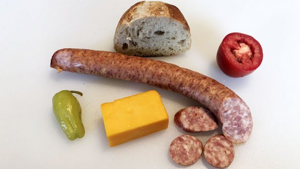 Harzer Schmorwurst är en milt kryddad rökt korv som kommer från Harzregionen i Tyskland.